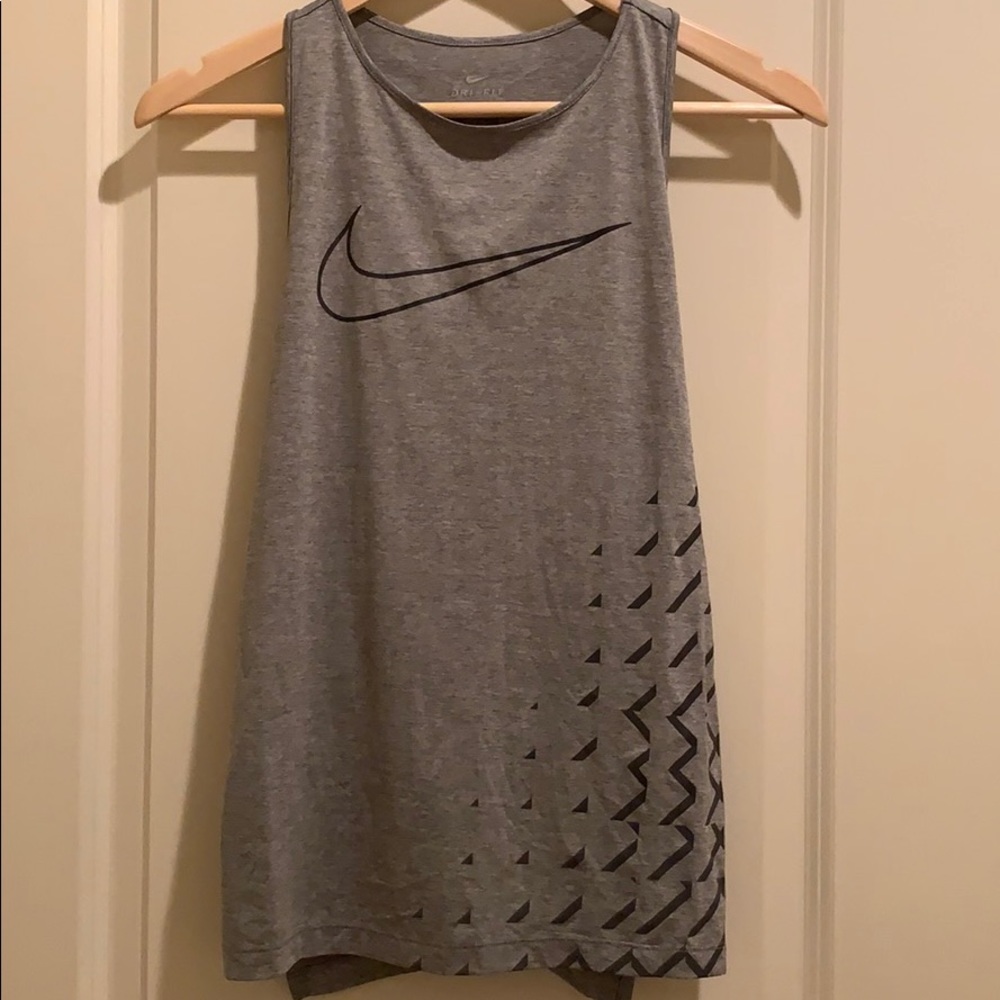 nike dri-fit tank top